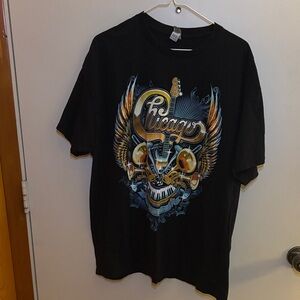 Chicago 2022 Concert Tee with Guitar Design